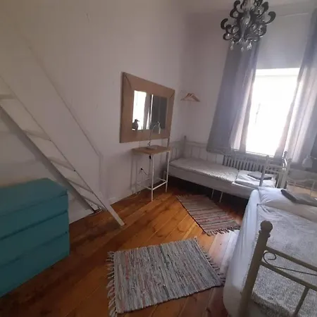 Rodzinna Przestrzeń Dla 8 Osób 2 Z łazienką I Mini Aneksem * Varsóvia