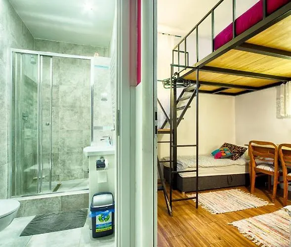 Rodzinna Przestrzen Dla 8 Osob 2 Z Lazienka I Mini Aneksem